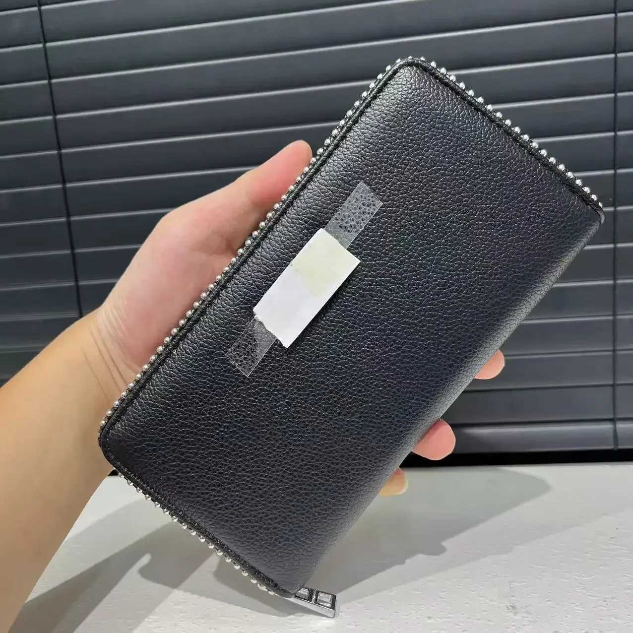 Evening Bags Women's fashion light simple clutch bag designer design H261016