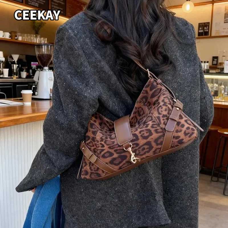 Evening Bags CEEKAY Women's Hobo Bag Leopard Print Splice PU Leather Large Shoulder Handbag Belt Zipper Detail Daily Casual Sweet H261016