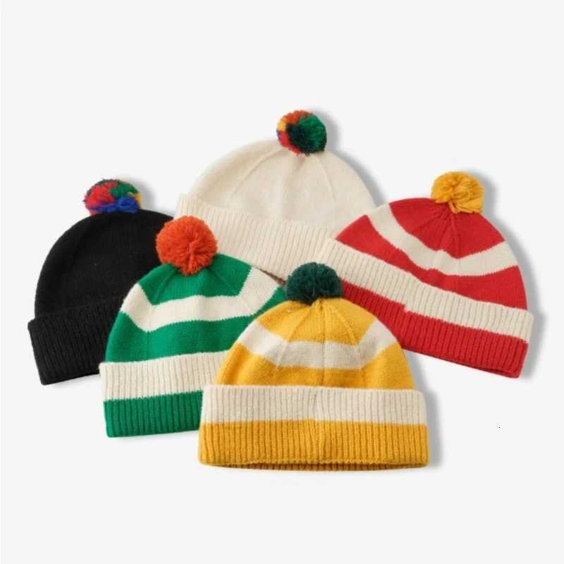 Beanie/Skull Caps Advanced Striped Contrasting Knitted Hat for Women in Autumn and Winter Korean Style Trendy Couple Versatile Woolen Hat Q261017