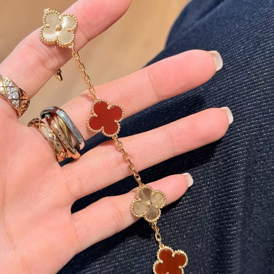 Designer Jewelry vanly CNC four-leaf clover multi-flower bracelet for women, versatile red agate chalcedony jewelry