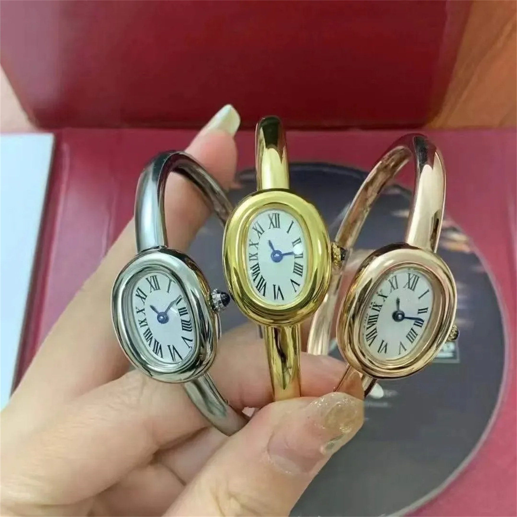U1 Top-grade AAA Designers Luxury Watch Vintage Blue Pointer Bathtub Diamond Bezel Designer Baignoires Oval Quartz Movement Sapphire Versatile De La