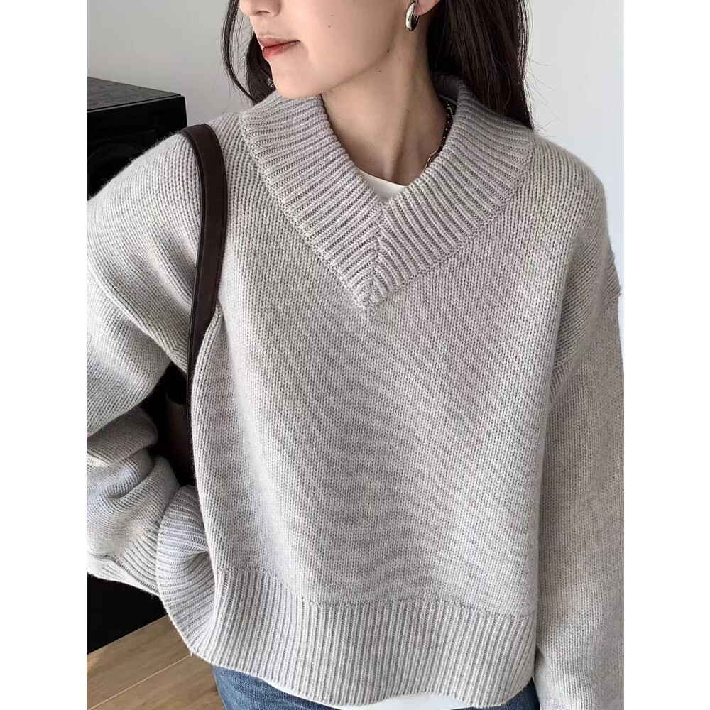 V-Neck 100% Wool Knitted For Women, Loose And Thick Pullover Sweater Top Mdng26930