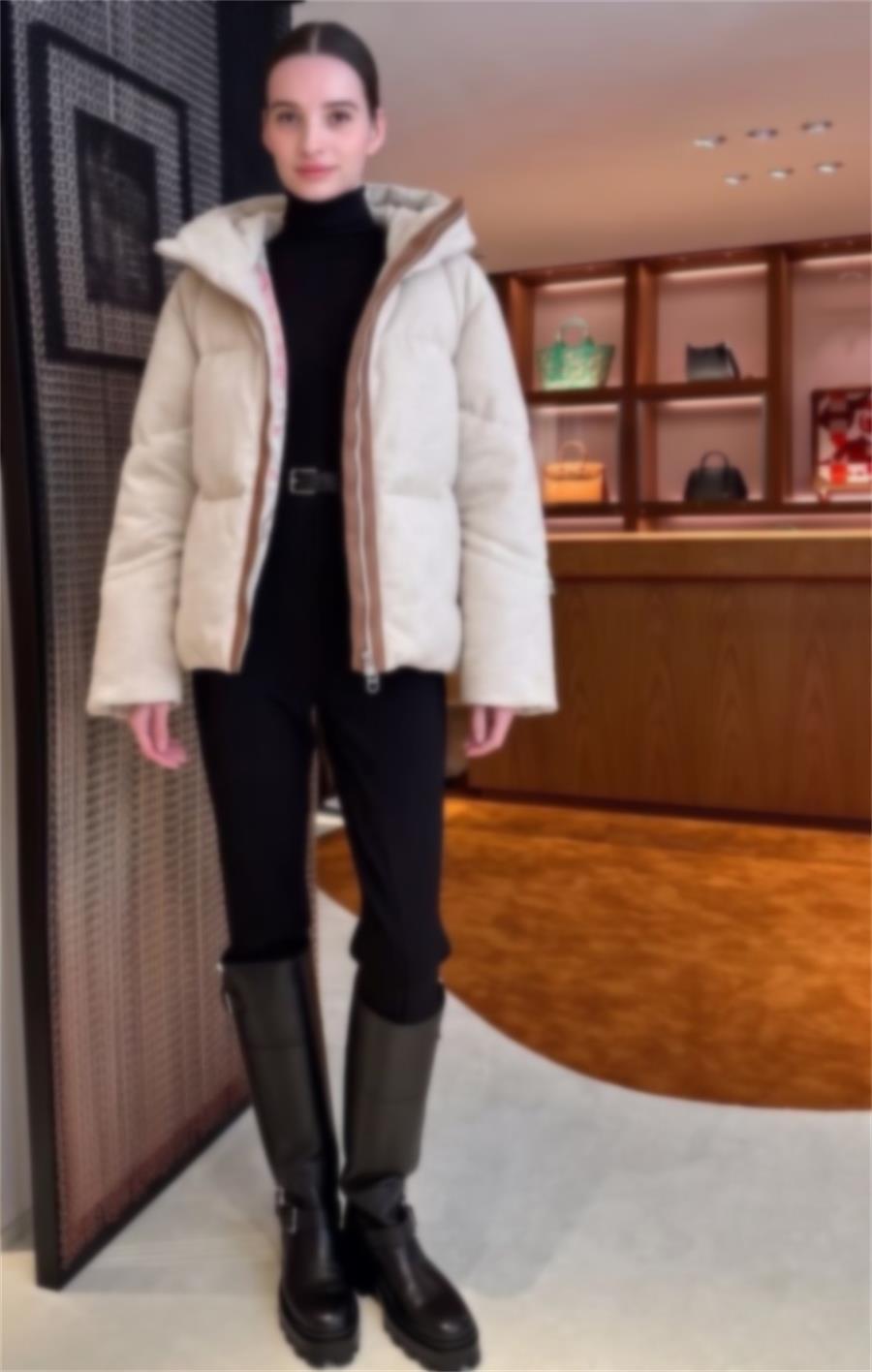Her designer clothes women jackets womens womens coat 2026 puffer jacket women new winter jacket women hooded jacket coat high quality down jacket c