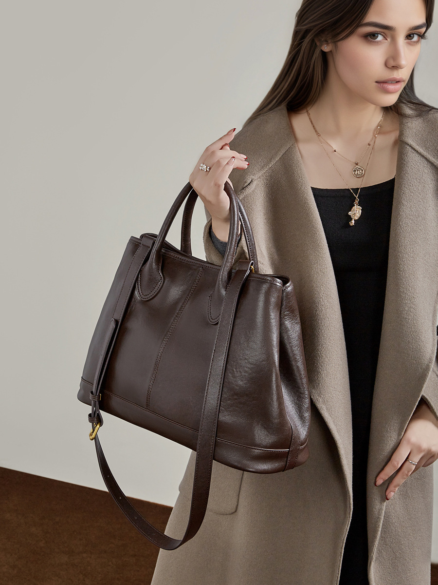 Genuine Leather Trade New Versatile Handbag Large Capacity Women's Fashionable Shoulder High-End Tote Bag Retro Luxury Shoulder Bag