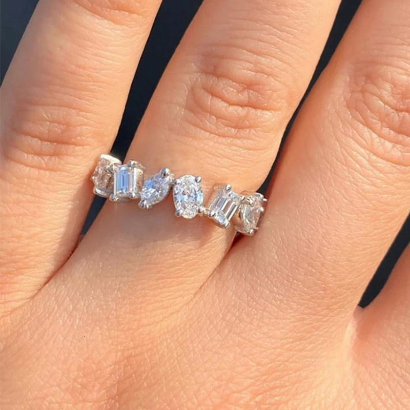 Huitan European American Foreign Trade Geometric Ring For Women, Fashionable Unique Zirconia, Popular Cubic Zirconia Row Dign, Marquise, Oval, And S
