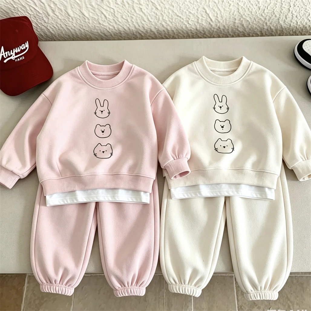 Pink Yellow Beige Suits Girls Autumn Clothing Printed Sweatshirts Loose Pants Infant Cute Round Neck Hoodies Solid Color Pants 261015