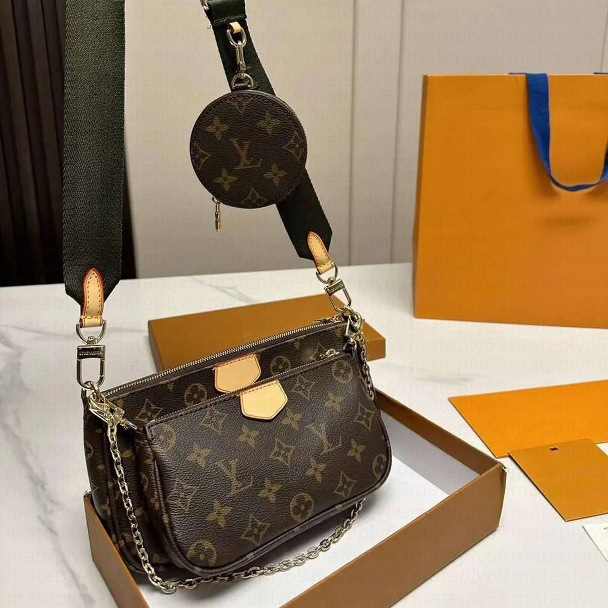 Top quality designer bag, classic casual shoulder bag, women's fashionable versatile bag, casual shopping bag, handbag chain bag, half month ba