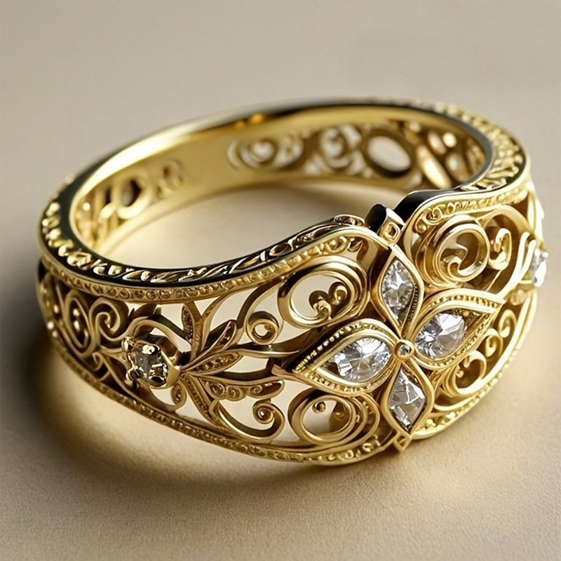 Huitan European-Style Retro Patterned Hollow Ring For Women, Featuring Four-Leaf Clover And Horse-Eye Cubic Zirconia, In A Courtly Antique Style