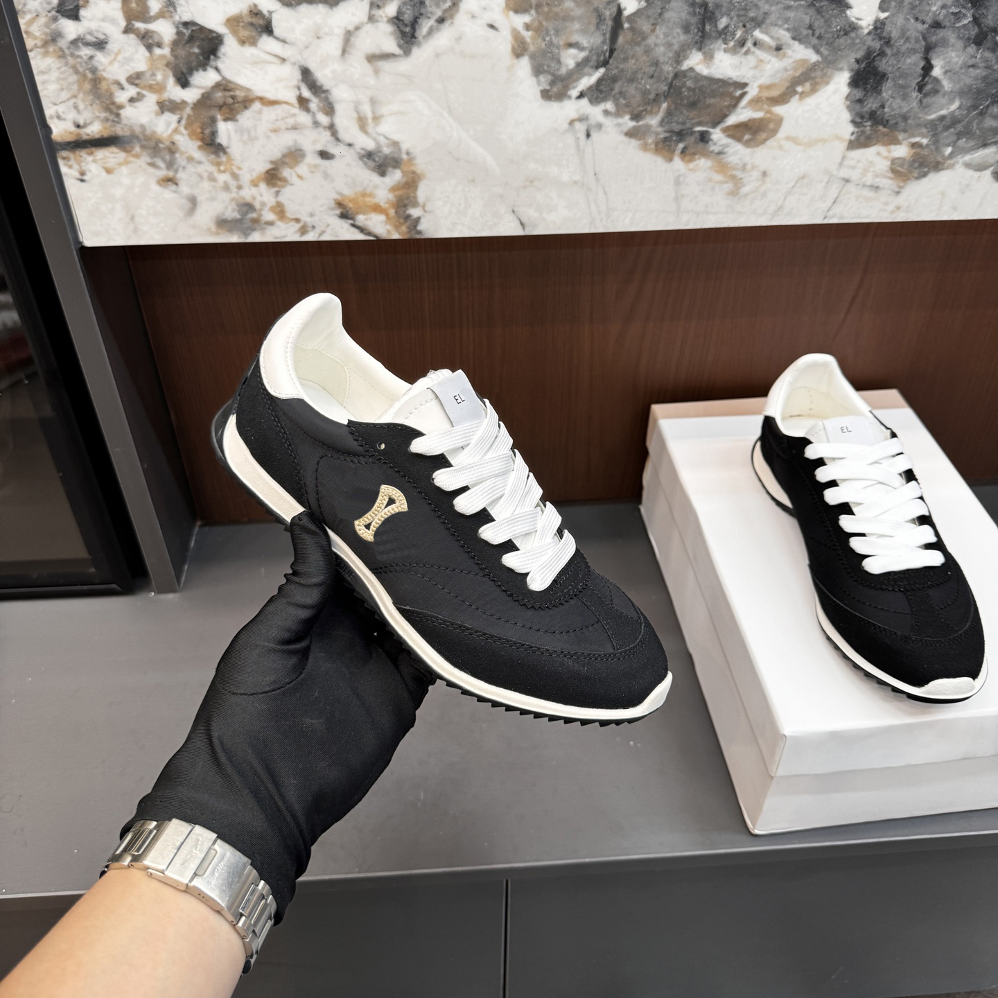 Retro Sneakers Luxury Suede Nylon Womens Designer Rubber Sole Casual Shoes For New Daily Street Outdoor Lovely Chic Stylish Trendy Fashionable Beaut