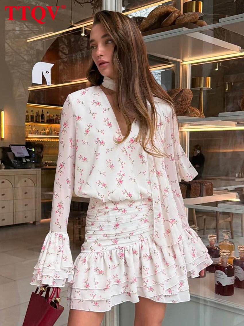 Fashion Loose Print Women's 2026 Sexy V-Neck Long Sleeve Mini Dresses Elegant Lace-Up High Waist Pleated Female Dress