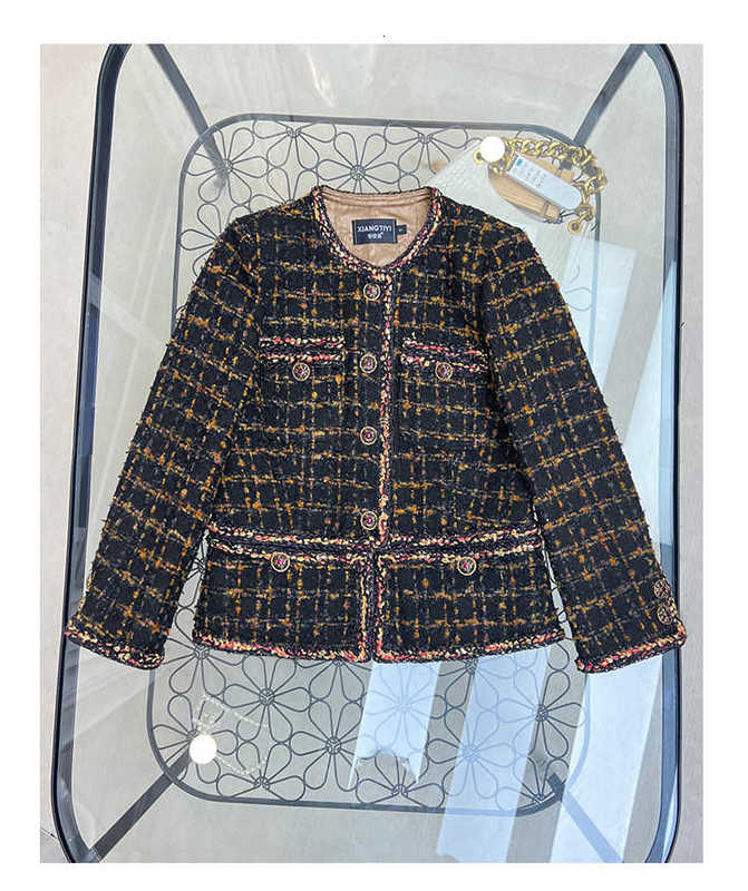 Womens Jackets Designer Black and gold tweedstyle short jacket for women new springautumn collection slimfit figureflattering openfront cardigan wit