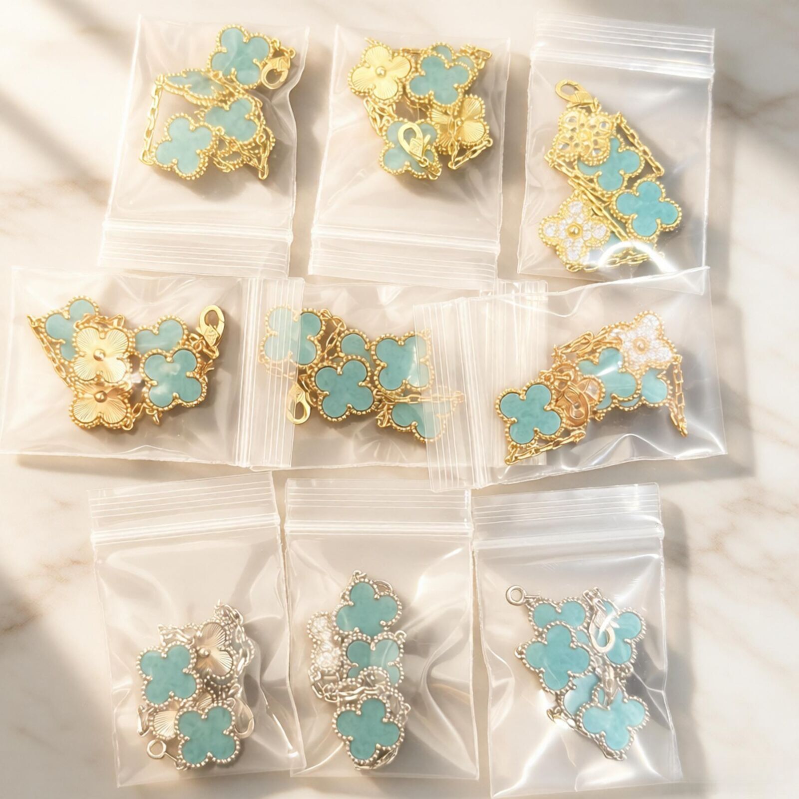 VCA Designer Jewelry Butterfly Clover Bracelet Slim Floral Buckle Four-Leaf Clover Light Green Stone Five-Flower Bracelet vanly cliff bracelet