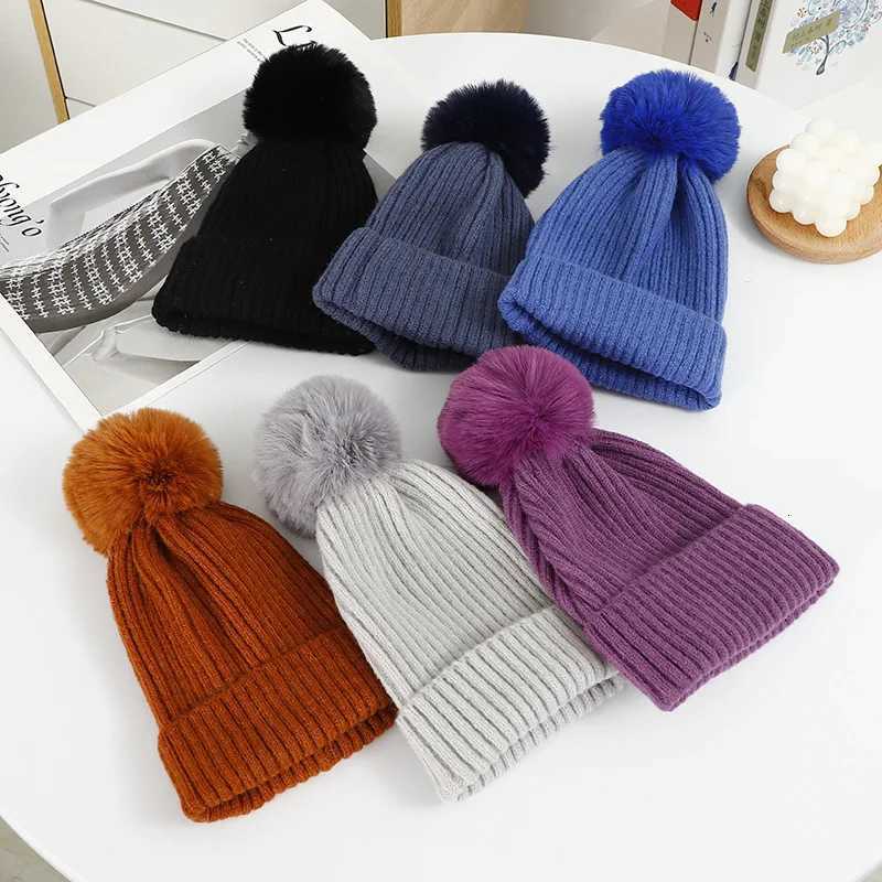 Beanie/Skull Caps Floppy Fur Pompom Beanie Cap Winter Wool Warm Knit Hat Women Men Casual Solid Striped Skullies Gorros Ski Knitted Hat With PomT261
