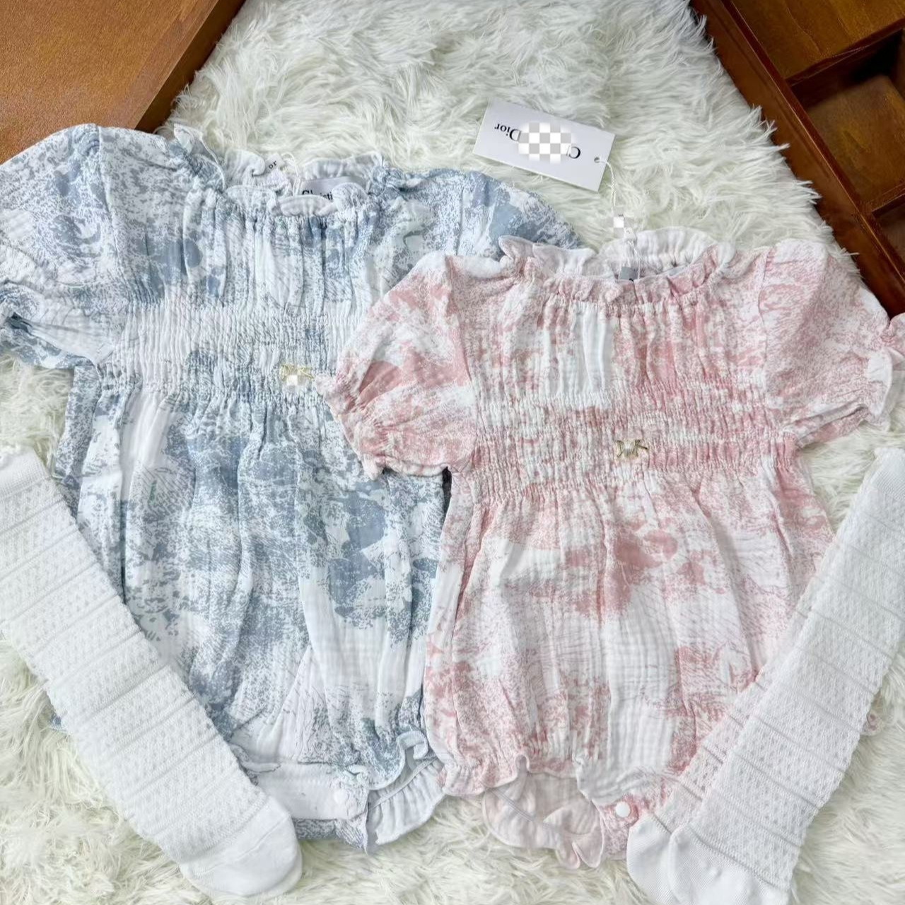 Princess style printed baby girl jumpsuit summer thin cotton short sleeved crawling clothes baby hoodie cute and sweet style