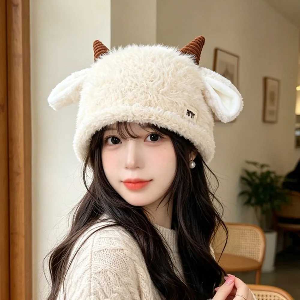 Beanie/Skull Caps Polyester Knitted Beanie Hat Fluffy Face Slimming Style Warm Winter Skull Cap Cute Lamb Horn 55cm to 60cm Head Circumference Q2610
