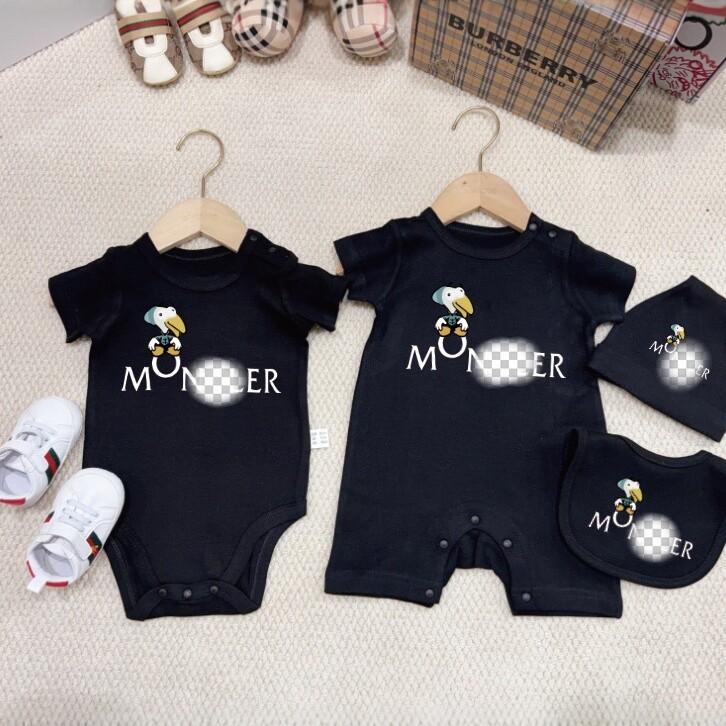 Baby short sleeved jumpsuit summer clothes pure cotton cartoon duck crawling clothes men and women baby casual children's clothing three piece