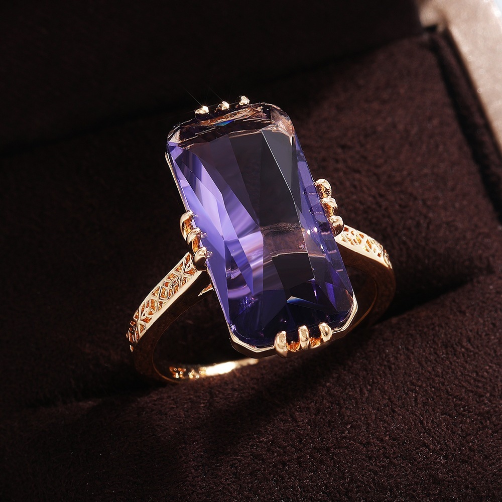 Huitan Wish Hot-Selling European And American Fashion Women's Zircon Silver-Plated Ring, Wholesale Direct Sales Of Unique Jewelry