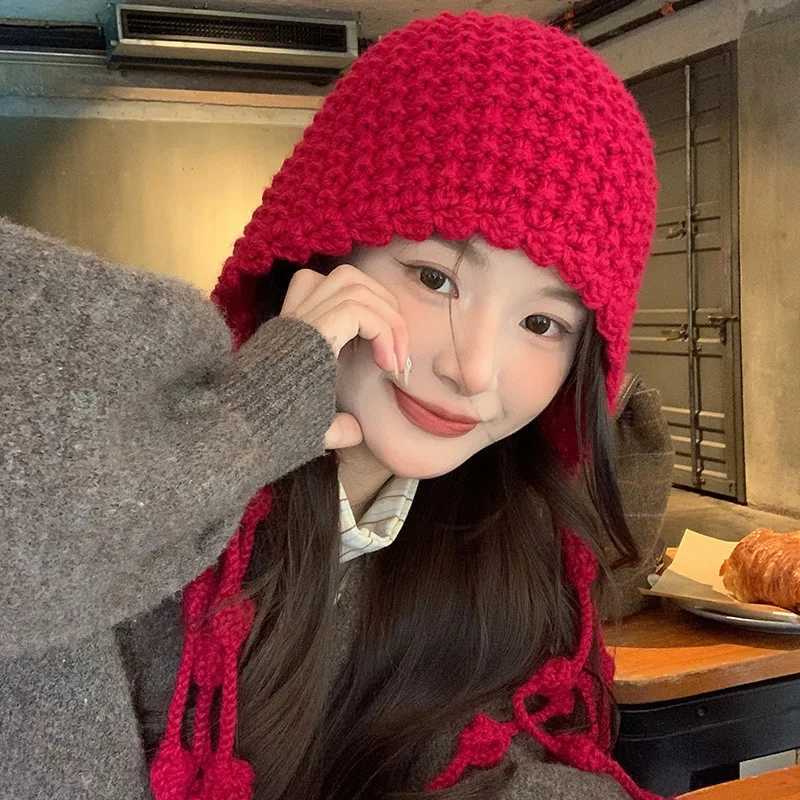 Beanie/Skull Caps Long Tassel Knitted Bonnet for Women Winter Handwoven Woolen Warm Ear Protection Hats Korean Girl Lacing Windproof Caps Q261017