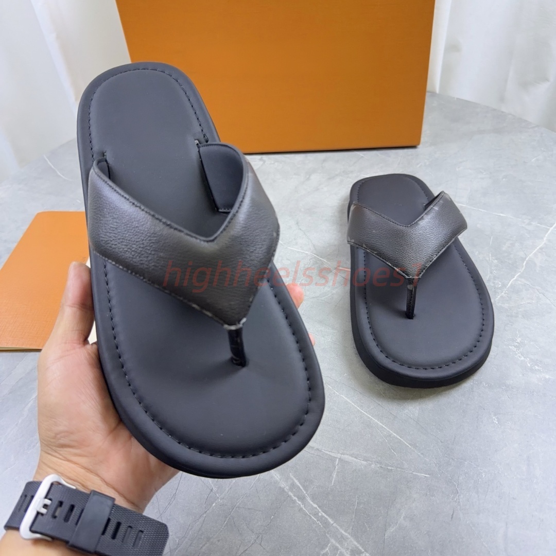 top quality Luxury Designer Thong Sandals Men Genuine Leather Flip Flops Suede Denim Beach Slipper Cushioned Sole Slides Summer Outdoor Flat Shoes S