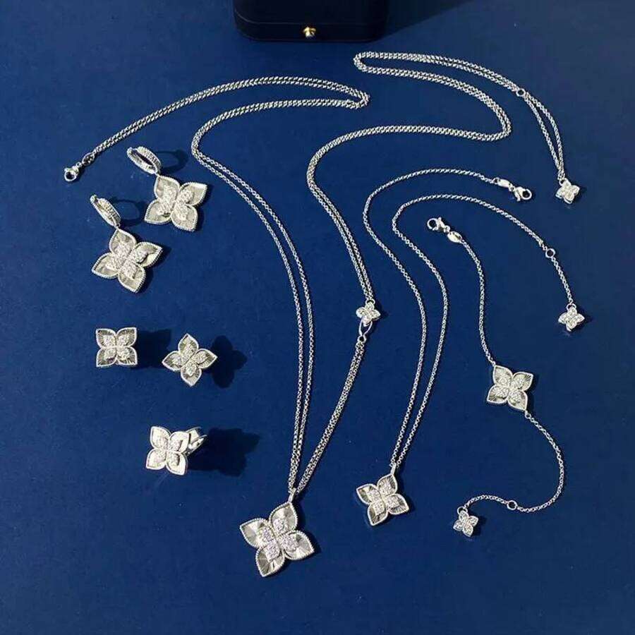 Luxury Classic Clover Designer Earrings For cologne Women Silver 4 Leaves Flower Crystal Diamond Earings perfume Earring Ear Rings Necklace Bracelet