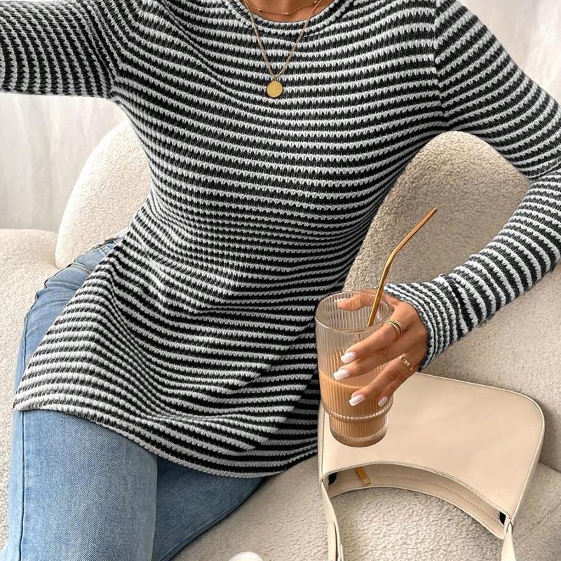 Women's Long Sleeve Crew Neck Split Hem Solid Color Basic T-Shirt Casual Pullover Top For Fall Winter S-XXL