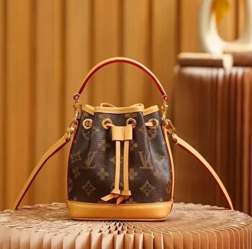 Luxury Designer bag 2026 Trends Nano neonoe Crossbody Shoulder Bag Women Mini drawstring bucket bags Luxury vintage classic Handbag Bags Tote Bag Fa
