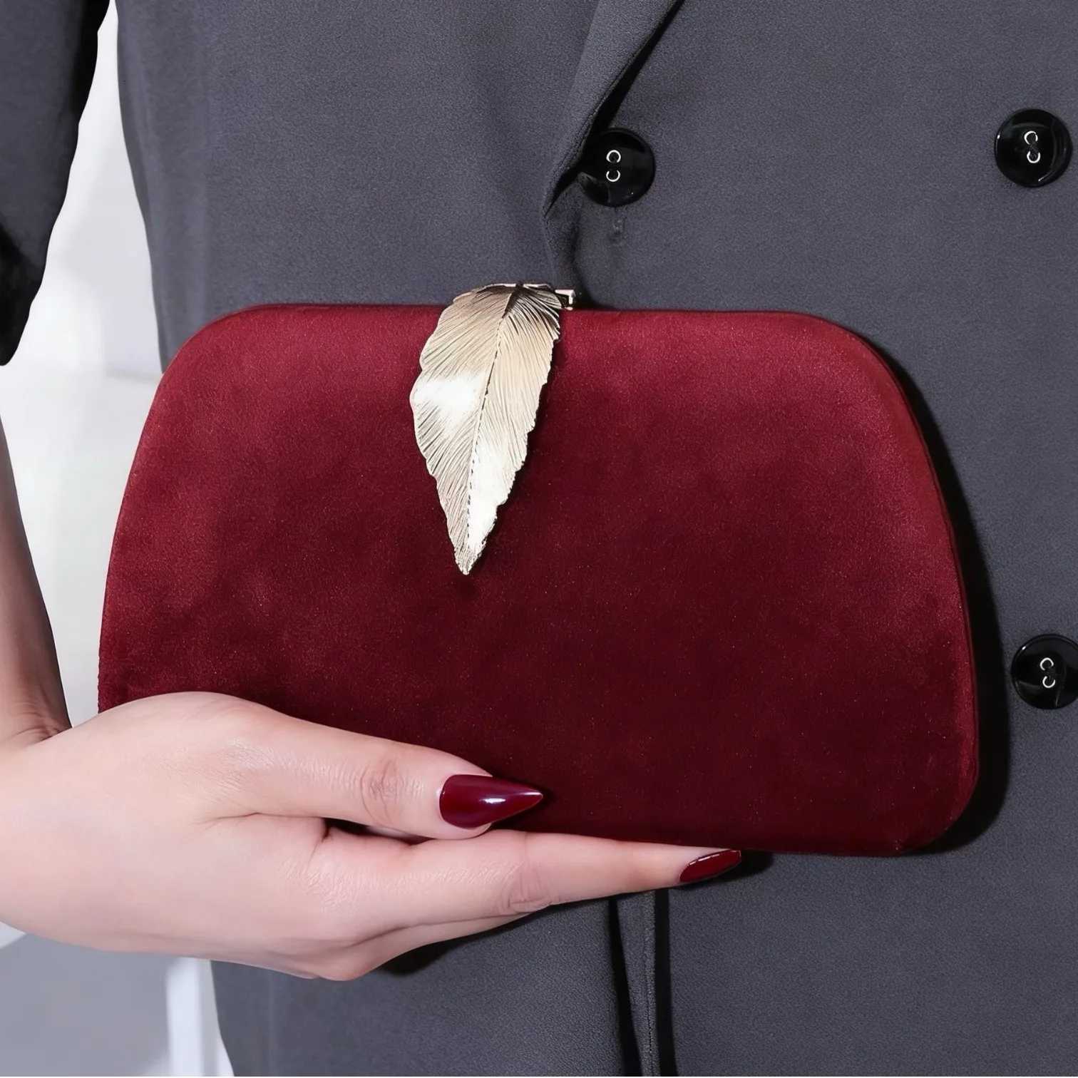 Evening Bags New Velvet Evening Bag Sparkling Diamond Women's Bag Suede High-Quality Texture Party Gathering Evening Bag H261016