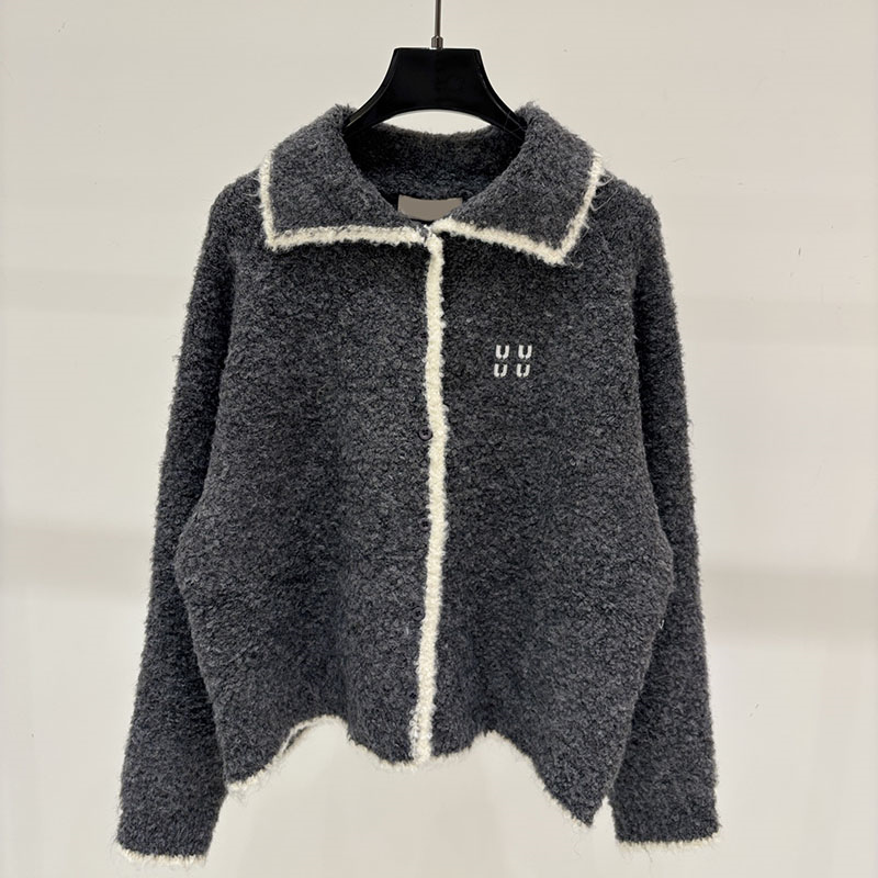 Women Classic Fuzzy Knit Cardigan Designer Preppy Style Gray Knit Jackets Autumn Winter Cozy Home Casual Thick Lapel Neck Sweater Coats