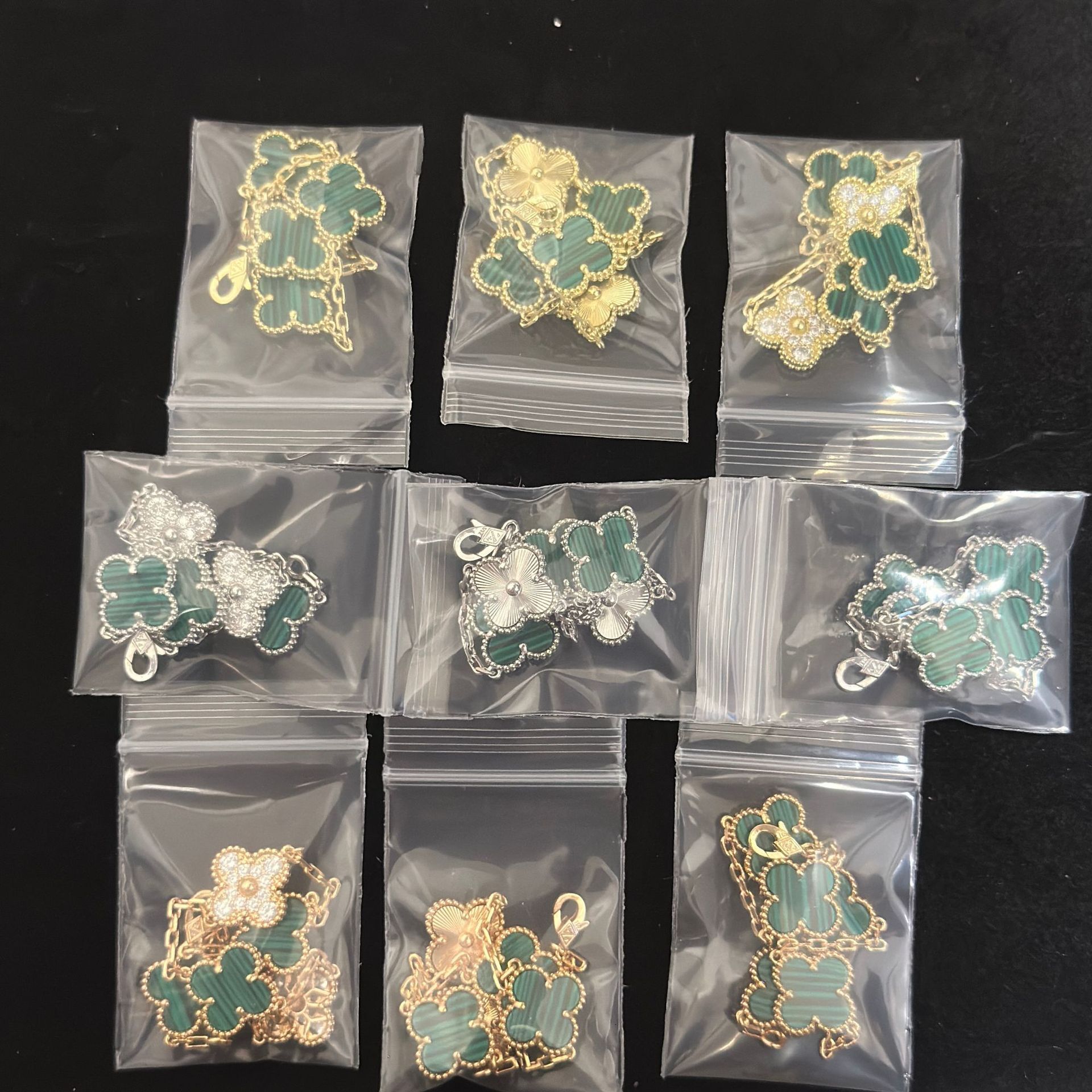 VCA Designer Jewelry Butterfly Clover Bracelet Slim Floral Buckle Four-Leaf Clover Malachite Five-Flower Bracelet vanly cliff bracelet