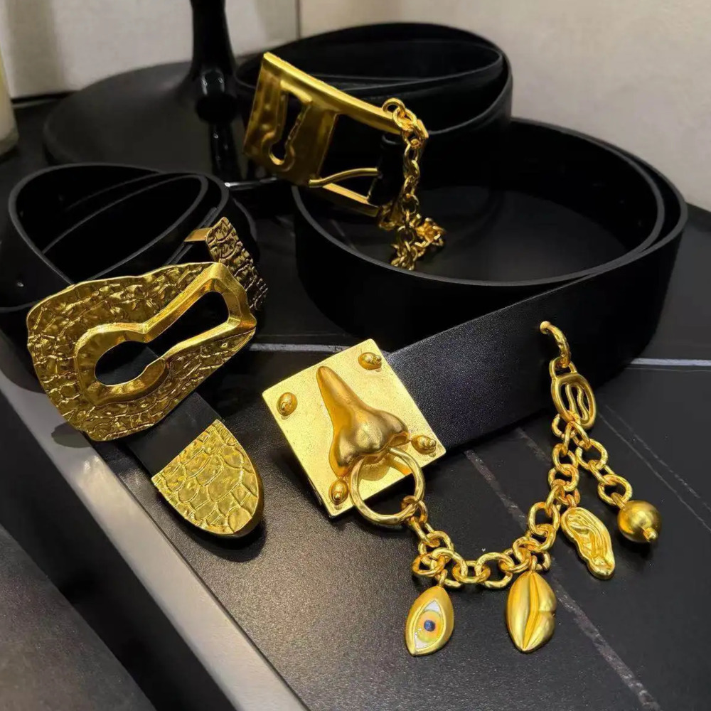 Belts Vintage Style Women PU Leather Belt with Metal Chain Decoration Wide Belt Accessory Niche Sweater Pants Clothing Accessory Belt 260307
