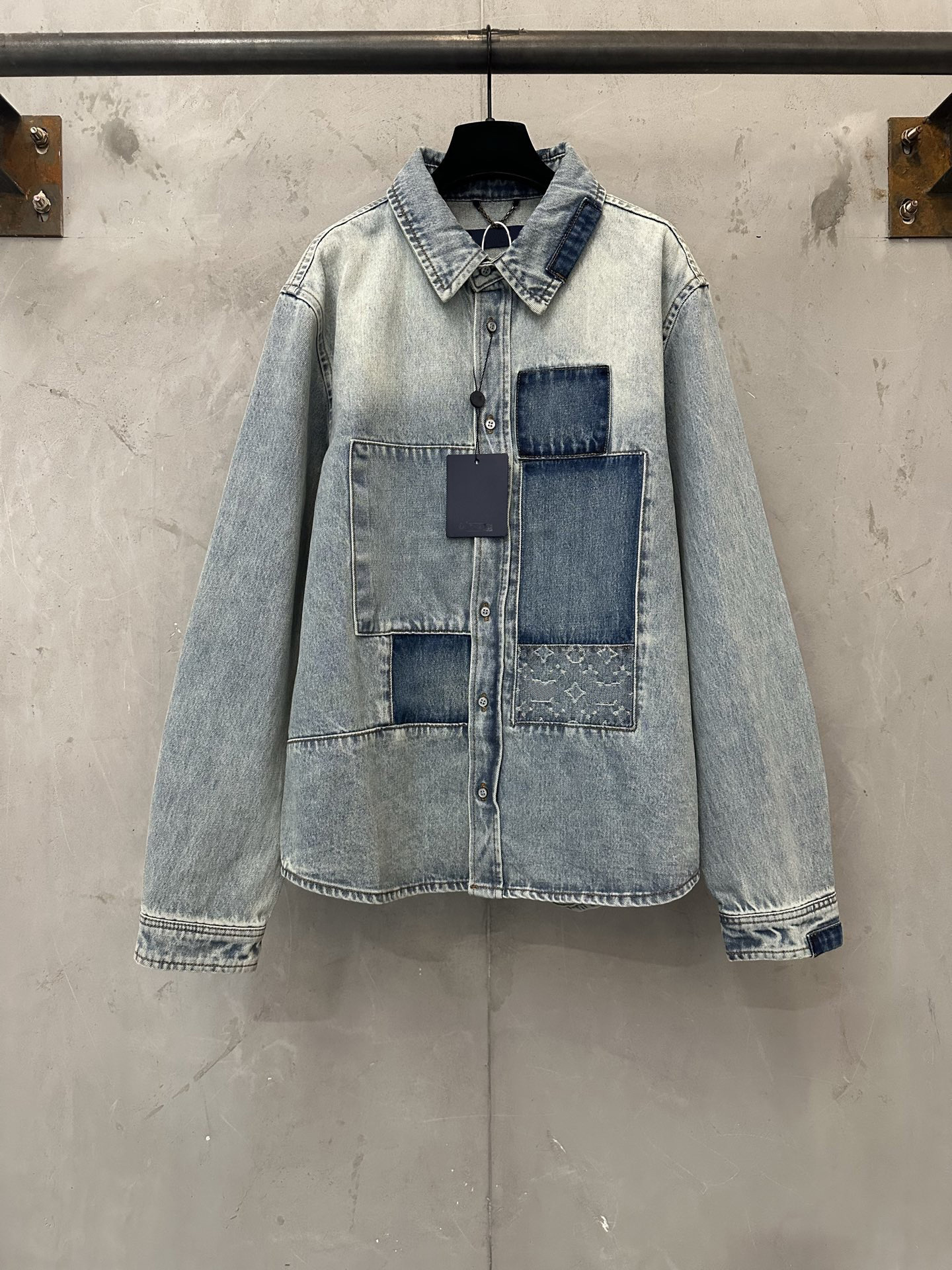 2026 Fashion Jacket 26SS Khaki Zipper Jackets Streetwear Outdoor Casual Oversize Jacket Brand Coats Satin Designer Jacket Clothing s5