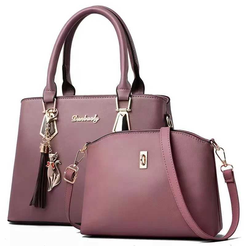 Evening Bags Fashionable women's handbag set simple shoulder bag suitable for professional commuting and street photography versatile H261016