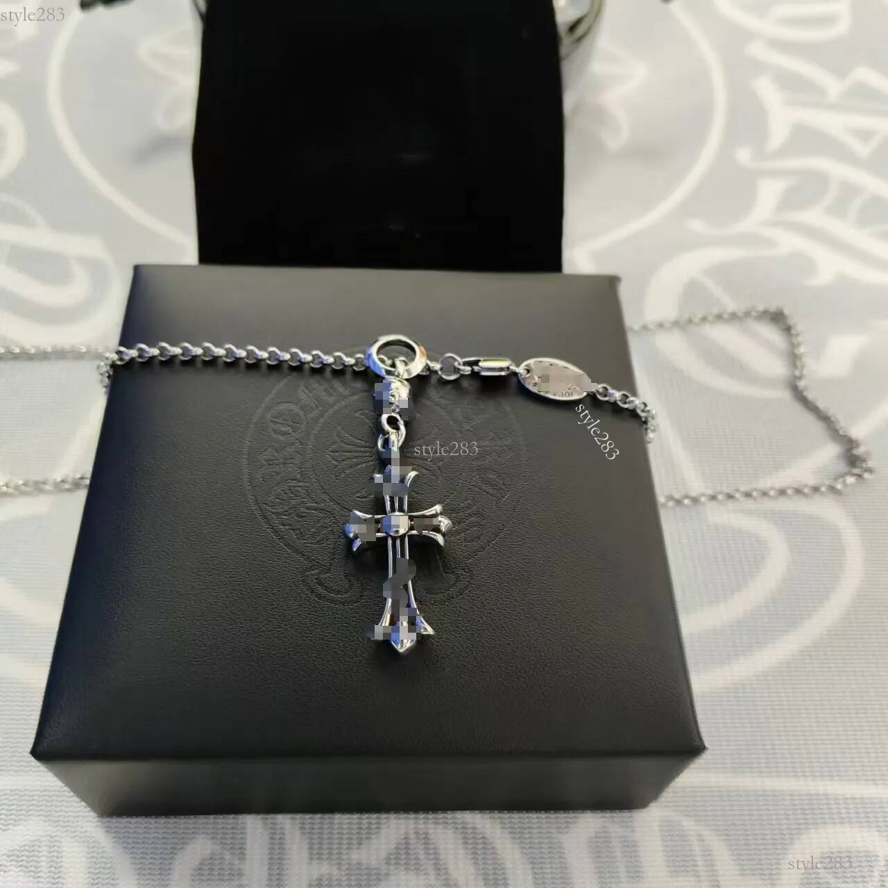 cross Necklace Designer Mini Black Pendant Charm Rope Chain Sterling Silver chrome Sanskrit Necklace Hip Hop Horseshoe Jewelry Zirconia Daily chrome