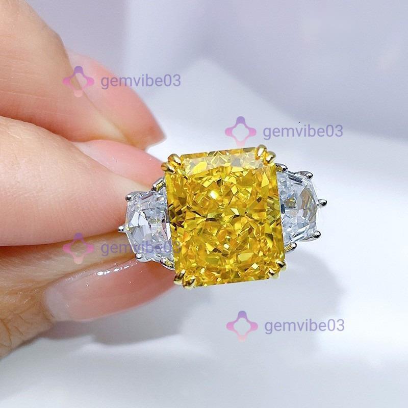 Light Luxury Large moissanite Yellow Ring Super Sparkling Ice Flower Cut Radiant High Carbon holiday gift wedding jewellery