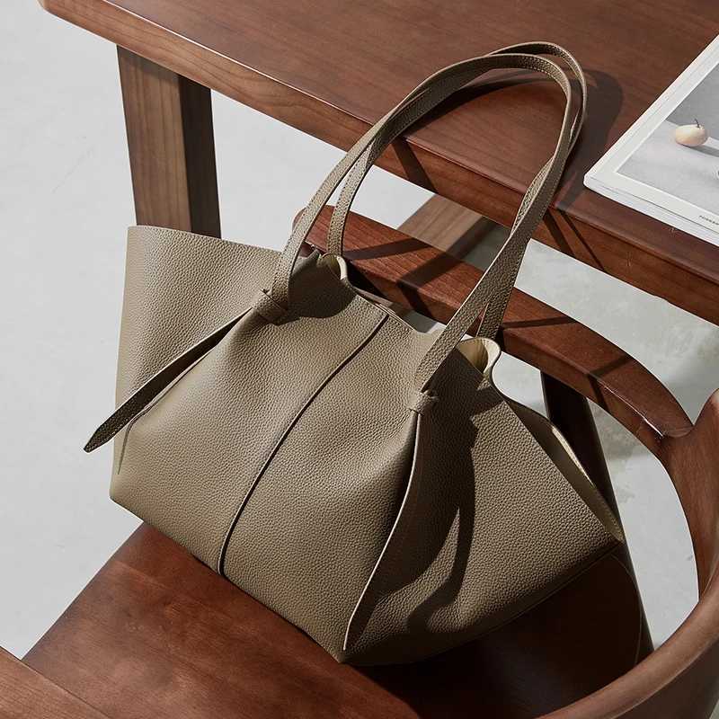 Evening Bags 2025 New Women's Tote Bag Designer Genuine Leather Women Shoulder Bag Large Capacity Cowhide Handbags Birthday Gift H261016