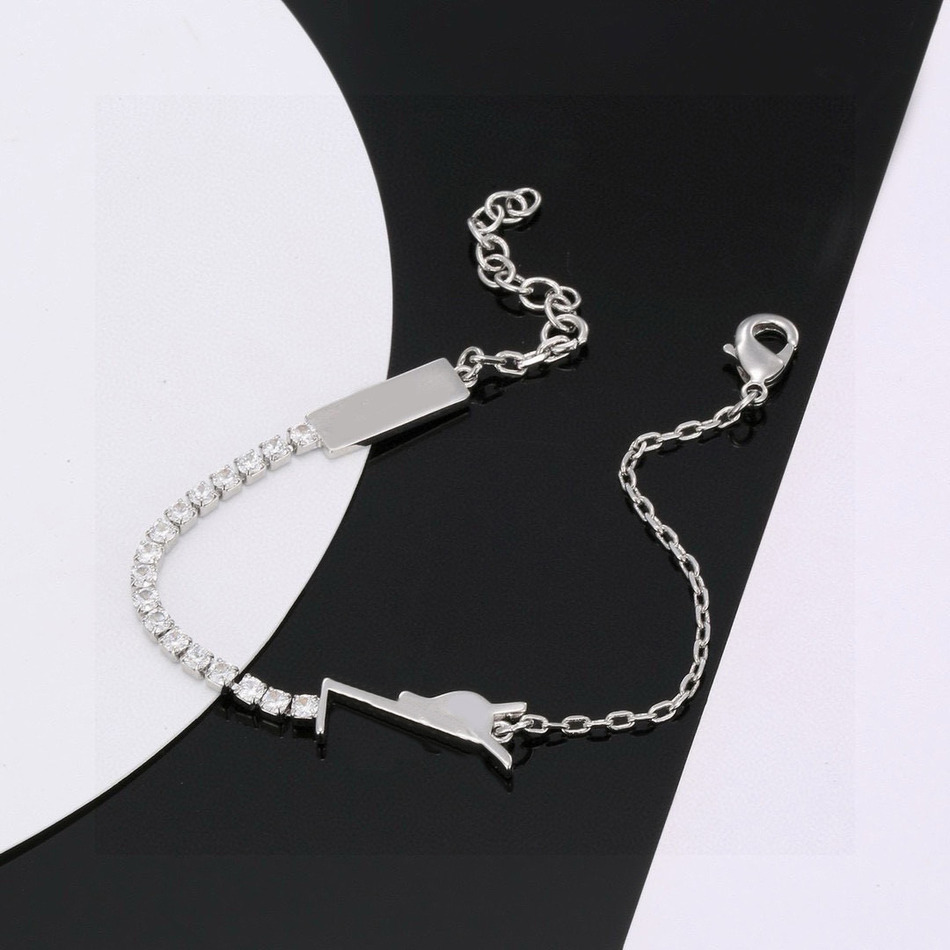 2026 New cologne Gold Designer Chain With Diamond Gold Bracelet Luxury Jewelry Conference Grand Scene Luxury Leading The perfume Exquisite Fashionab