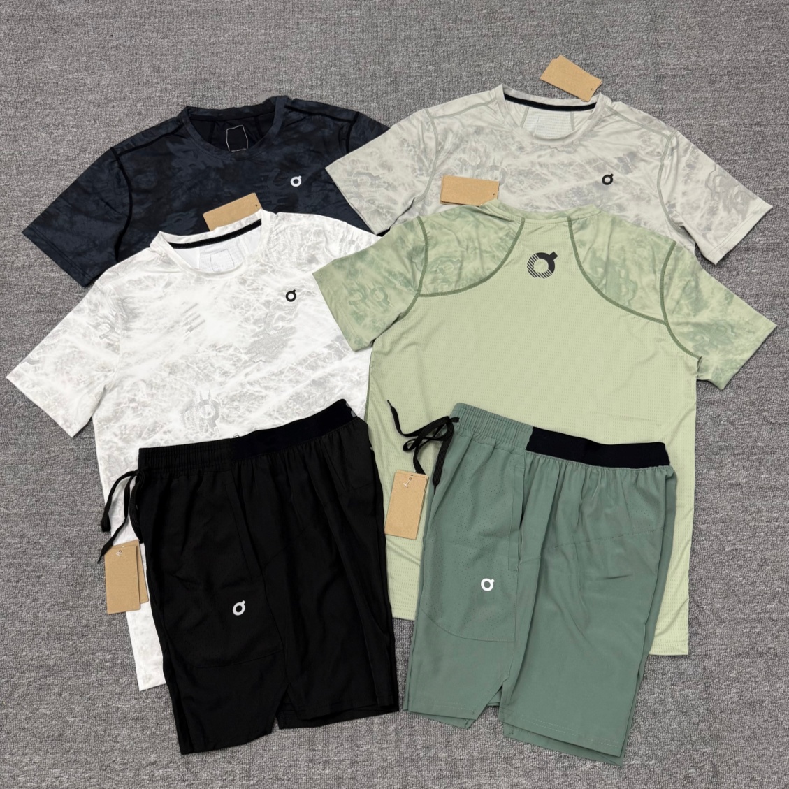 mens tracksuit designer tracksuits shirt sweatsuits for men 2 Piece Sports Set Quick Dry Short Sleeve T Shirt Shorts Lightweight Breathable Athletic