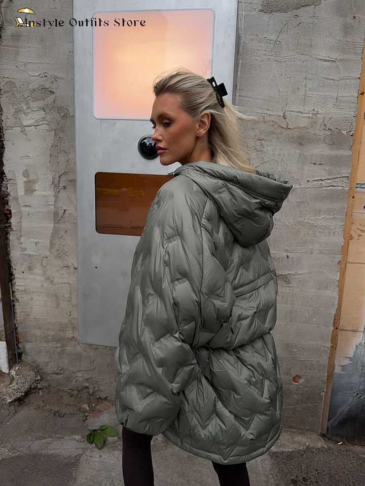 Women's Down Parkas Solid Hooded Quilted Padded Coats Women's Drawstring Zipper Pockets Stand Collar Thicken Jackets 2026 New Ladies Winte
