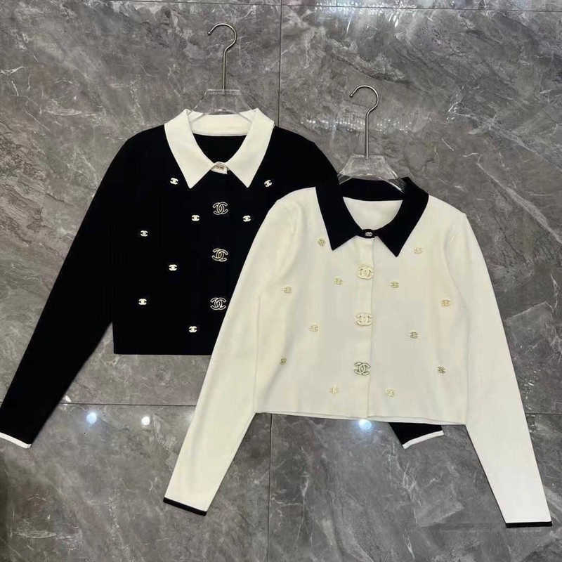Women's Knits & Tees Designer Stylish Color-blocked Long-sleeved Knit Cardigan With A Contrasting Collar, Letter Detailing, And Black And White