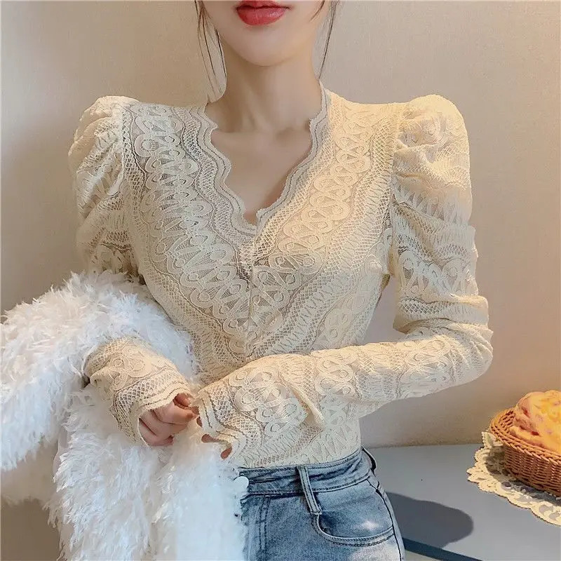 Spring Autumn Fashion V-neck Long Sleeve T-Shirts Women's Clothing Lace Hollow Out Bottoming Shirt Slim All-match Young Tops 261015