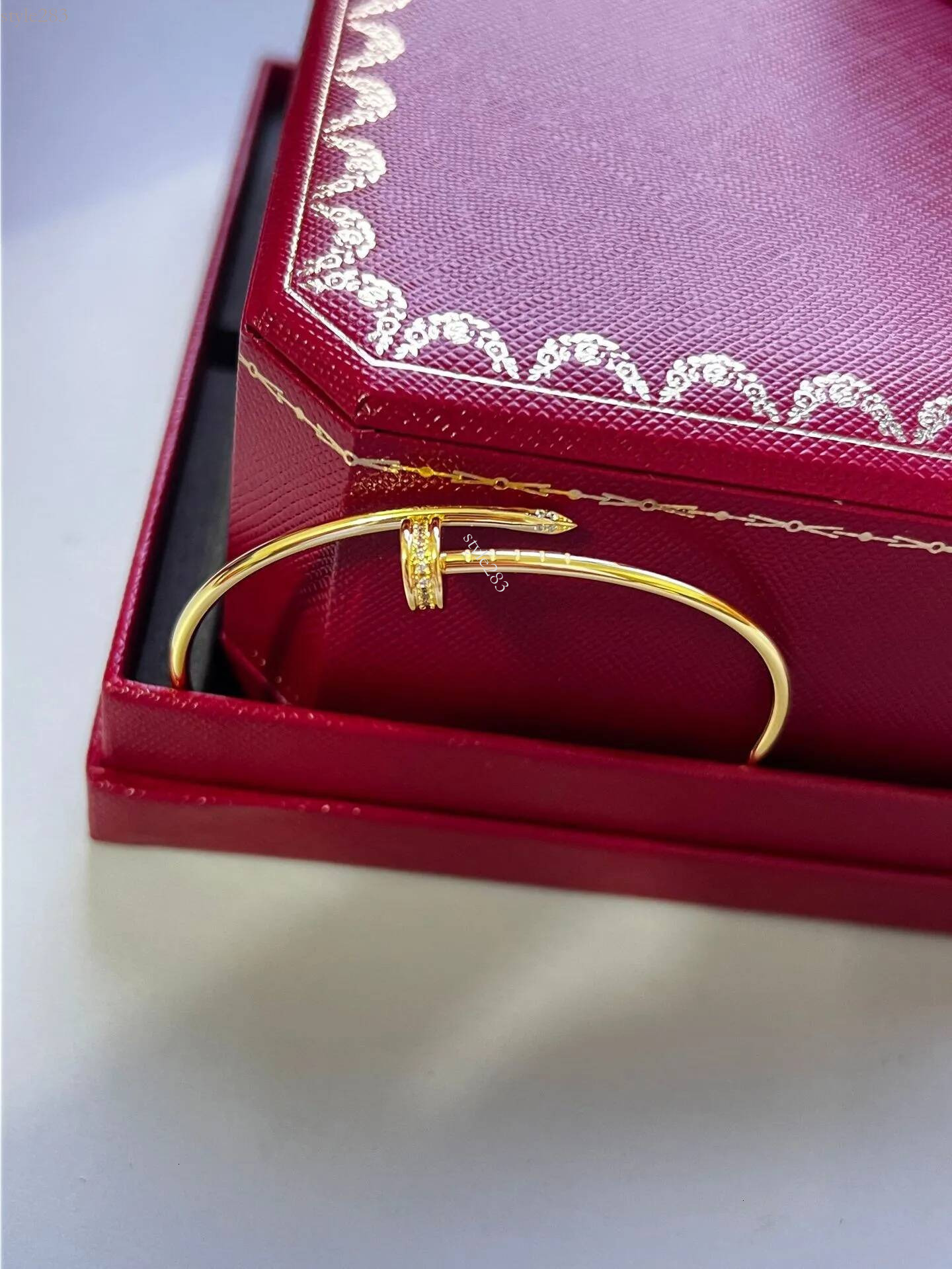 High quality Designer carteied Bracelets Nail Bangle designer 3MM for women wrap around no hinge twist bend Bangles Plated Nail Bracelet 16f