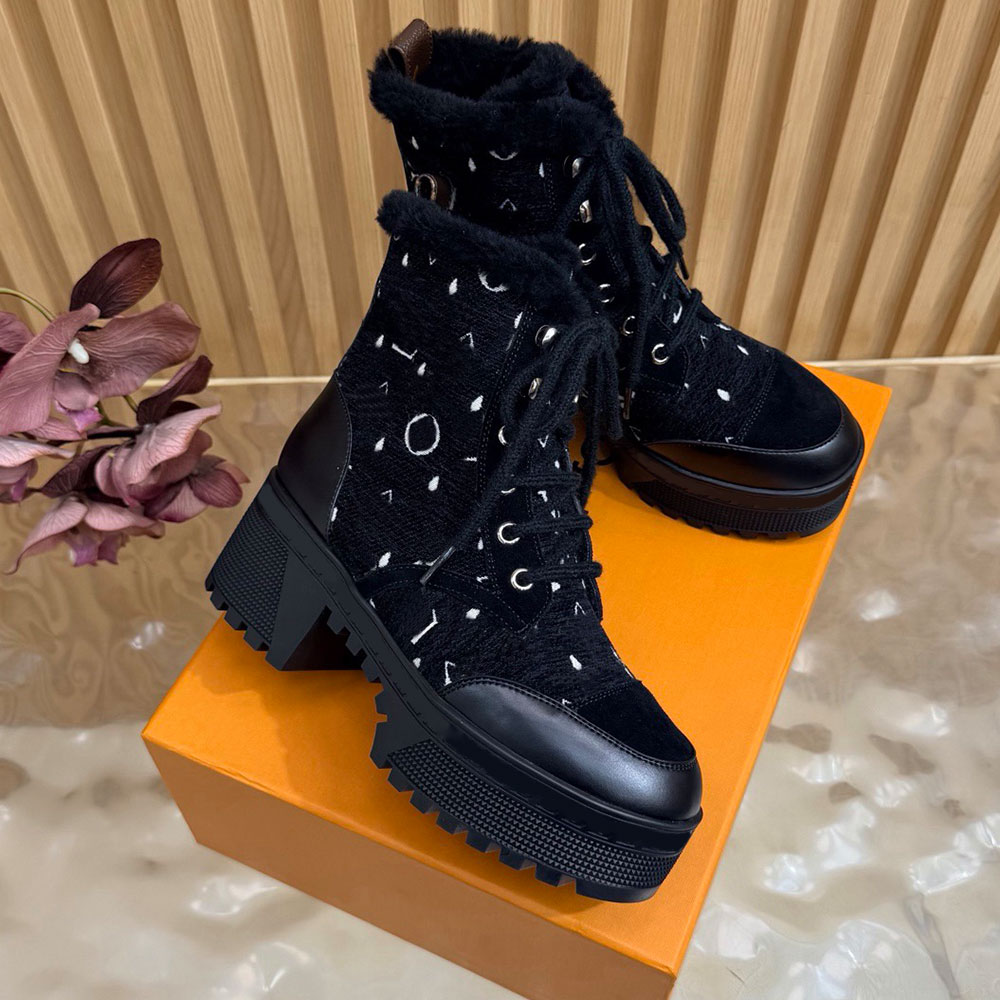 Laureate Platform Desert Boot designer ski boots 1AKZB1 Ski Collection Womens Snow Boots warm winter ankle boot Shearling lining lightweight sole si