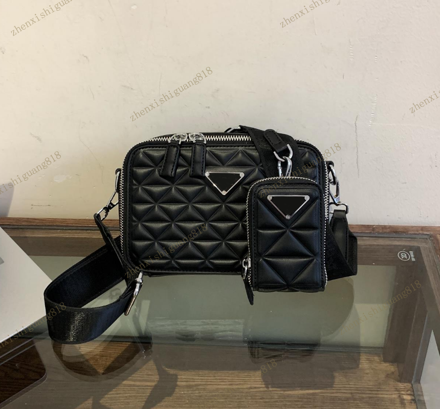 Luxury Men's CrossbodyPostman bag Designer bagsFor Men Women Handbagspurses Classic Nylon Fashionbag messenger bagssacoche pouch briefcaseMen S