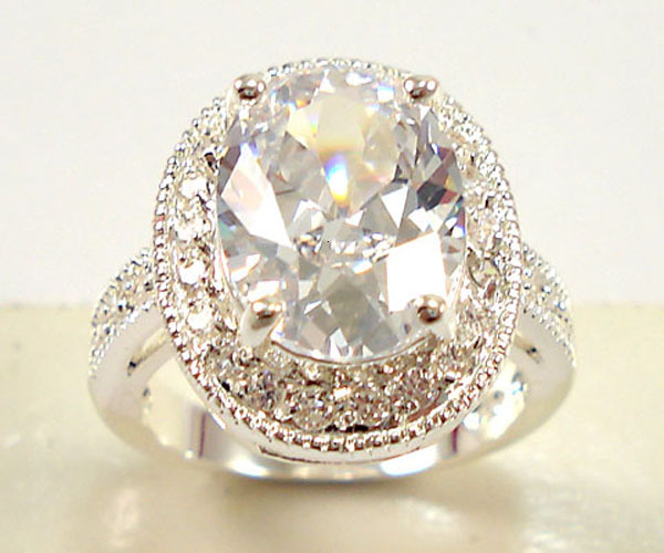 Wish Hot-Selling Item: Elegant Women's Red Corundum Ring With Large Zircon, Fashionable Jewelry For Parties And Banquets