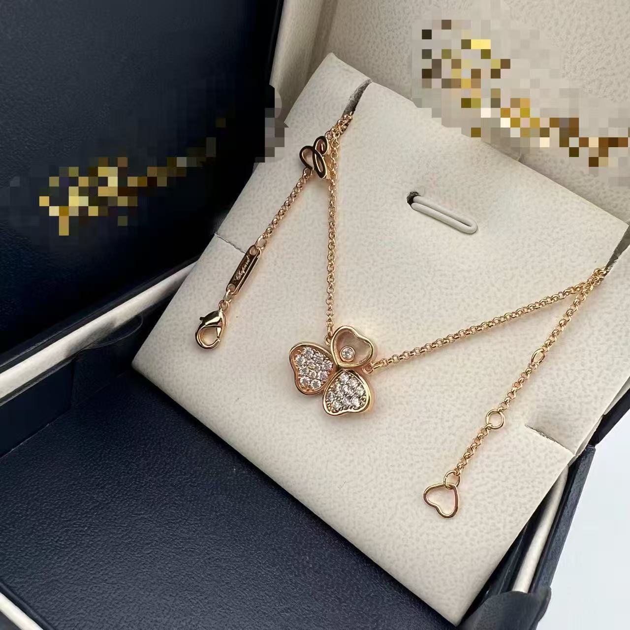 Chopardlies Chopardity Jewelry Necklace Chopars Happy Diamond Designer Necklace For Woman Man Mother-of-pearl Three-flower Clavicle Chain Floral Nec