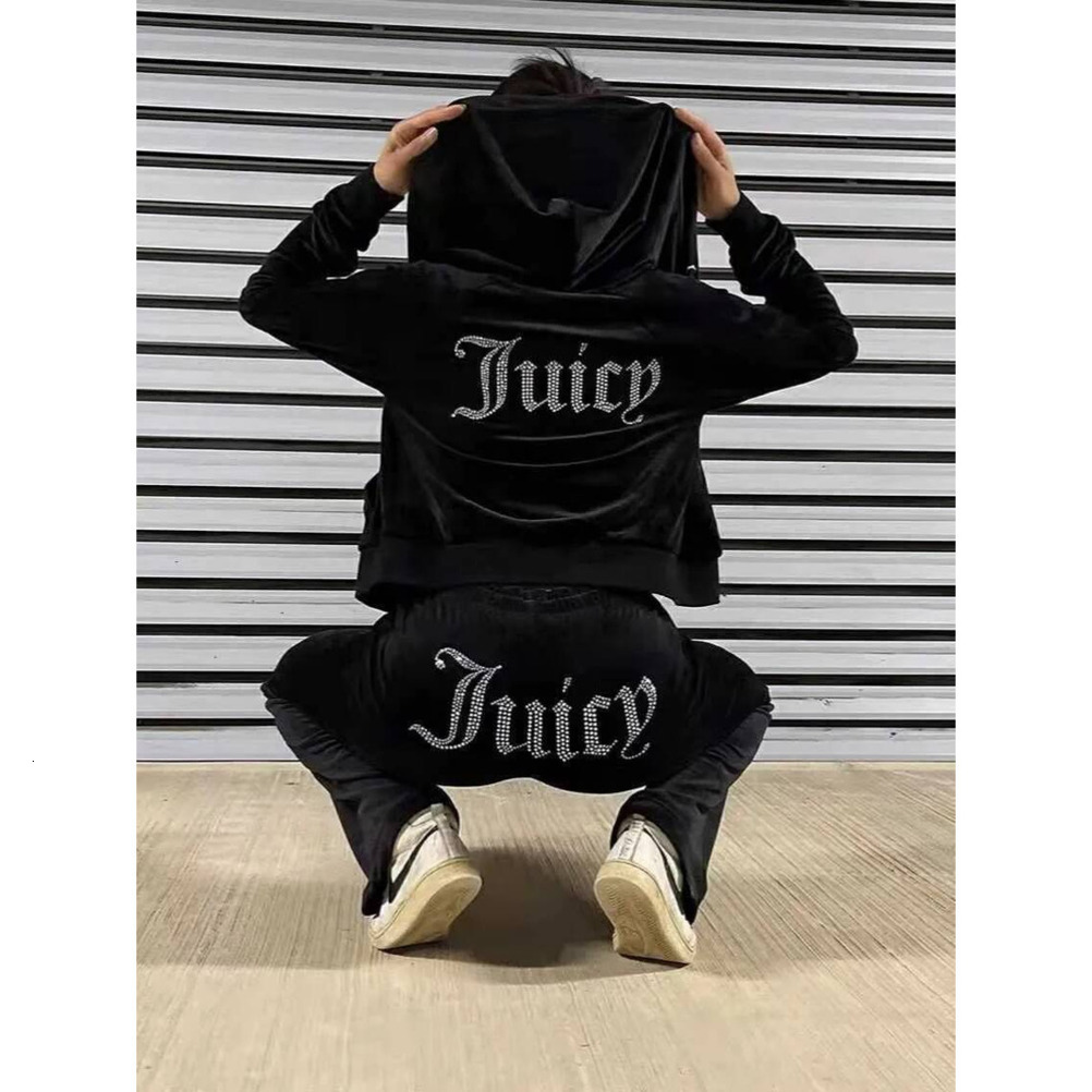 Juicy Conture Tracksuit Designer Sweatsuits Contemporary Style Regular Fit Fashion Comfortable Casual Sports Wear Jogging Velour Womens Juicy Two Pi