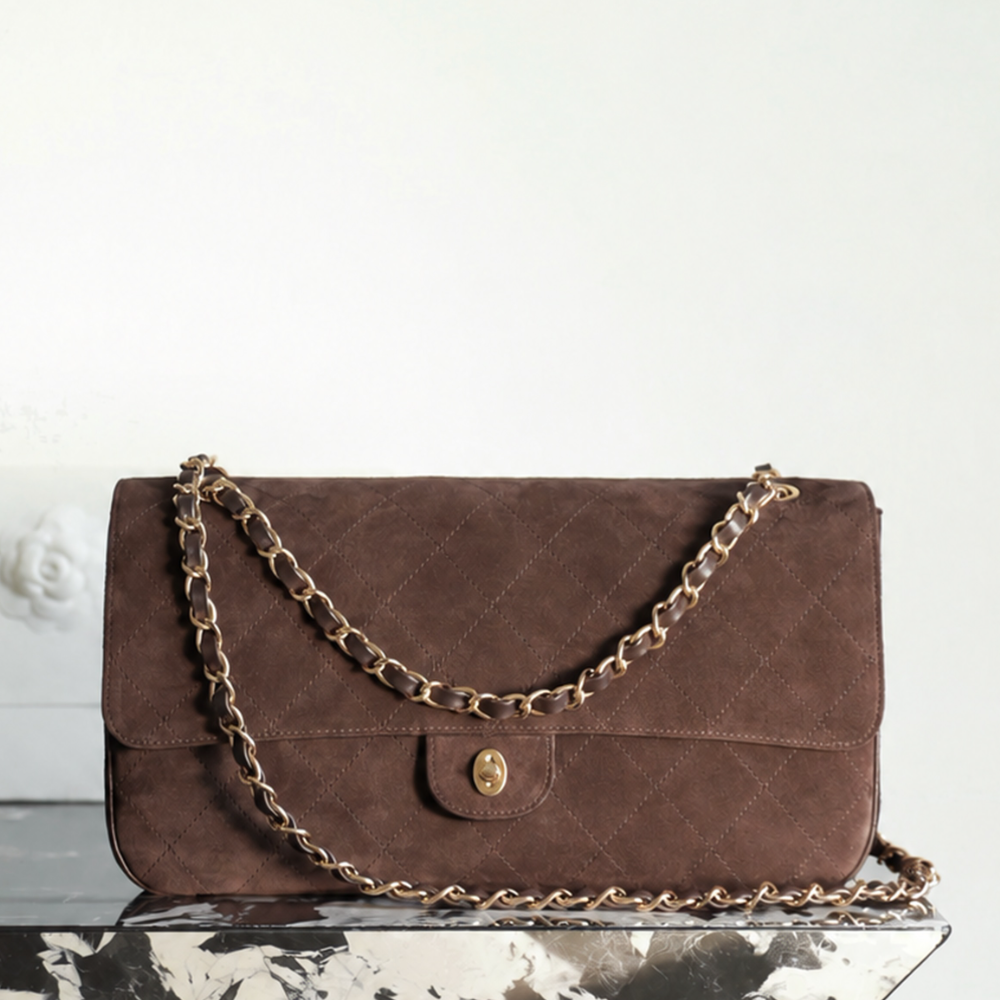 Large Quilted Flap Shoulder Bag Suede Leather Maxi Chain Strap Spacious Elegant Daily Commute Top-Tier Designer Bag