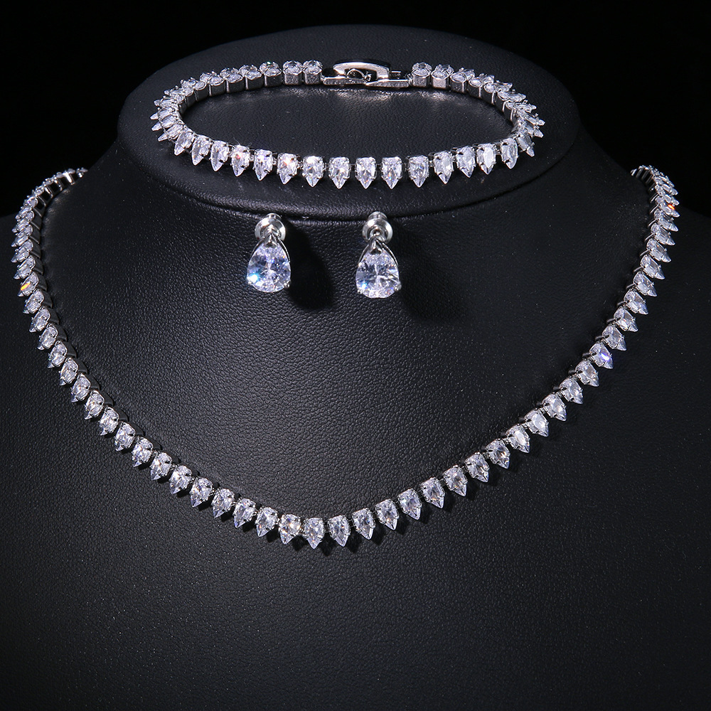 Cross-Border Bestseller: Korean-Style Fashionable Teardrop Cubic Zirconia Bridal Necklace Set, Gold-Plated Copper, Lightweight Luxury, Wholesale For