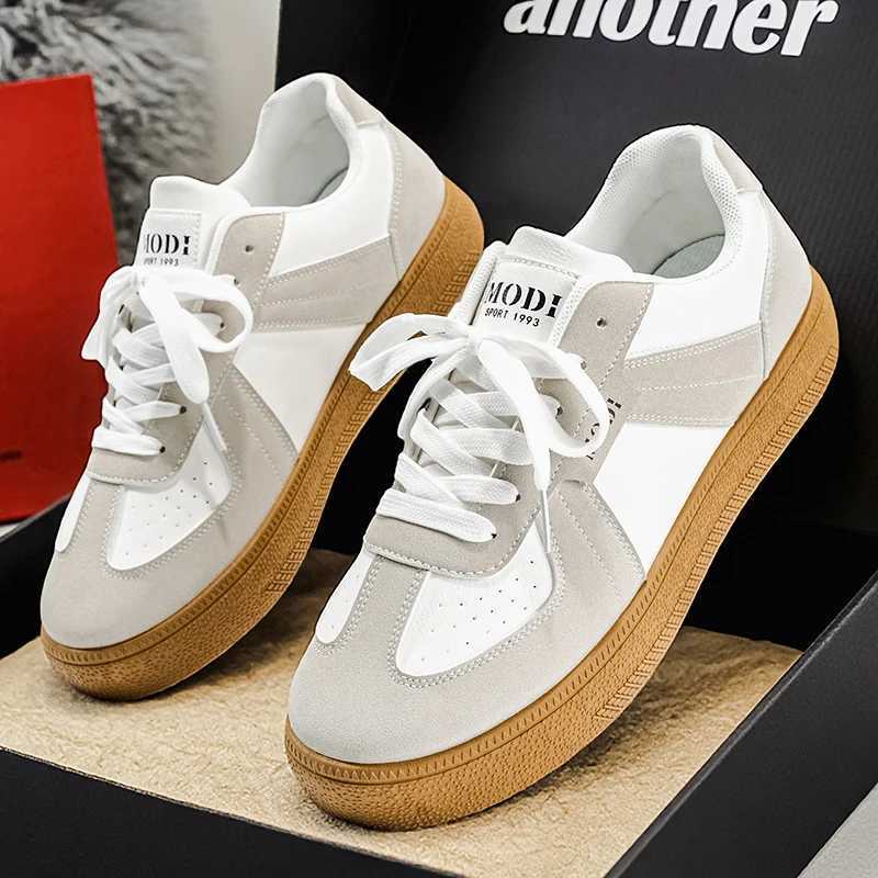 Casual Shoes Designer Women's Shoes 2026 Spring New Flat Casual Shoes PU Leather Breathable Fabric Comfortable Fashion Sneakers H261016