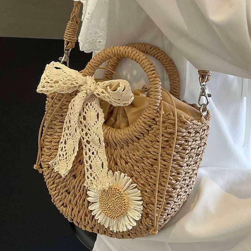 Shoulder Bags Handwoven Straw Rattan Half-Moon Beach Handbag Small Women Summer Hollow Out Crossbody Shoulder Bag H261016